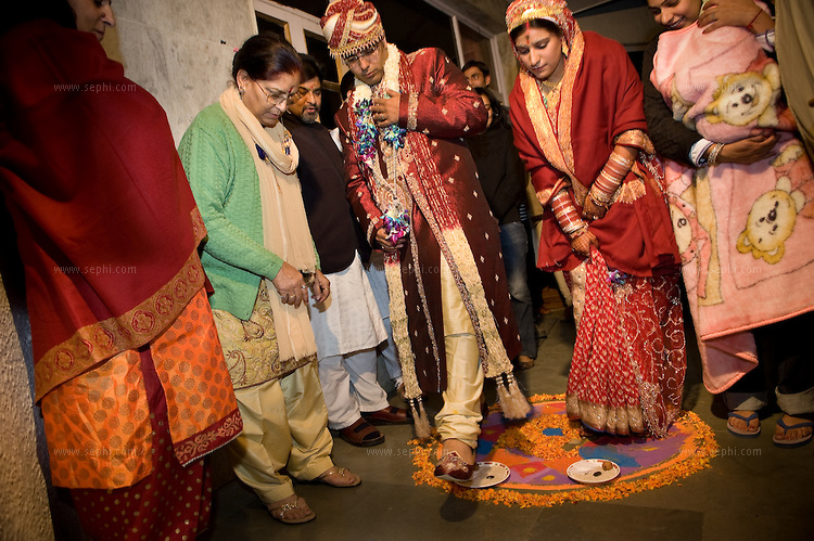 Divagone - kashmiri pandit wedding traditions