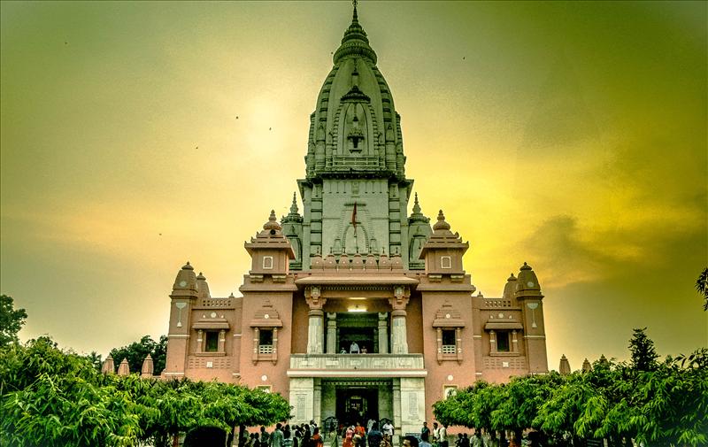 The Golden Kashi Vishwanath Temple