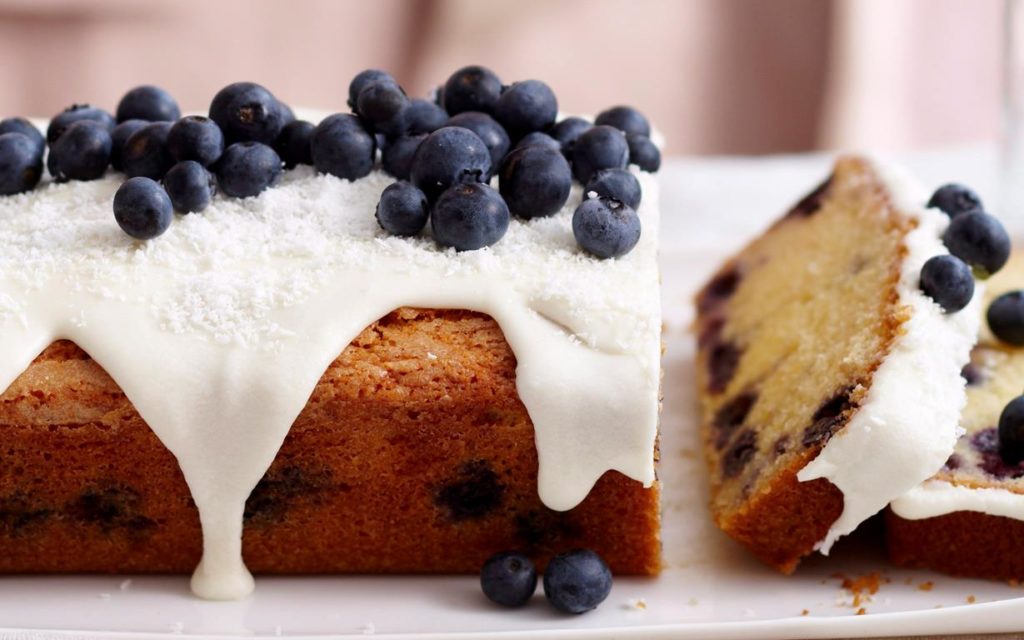 Blueberry and Dates Cake